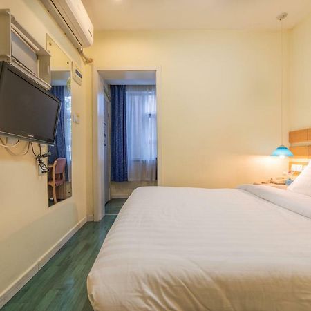 Home Inn Chongqing Jiangbei Airport Shuangfeng Road Exterior foto
